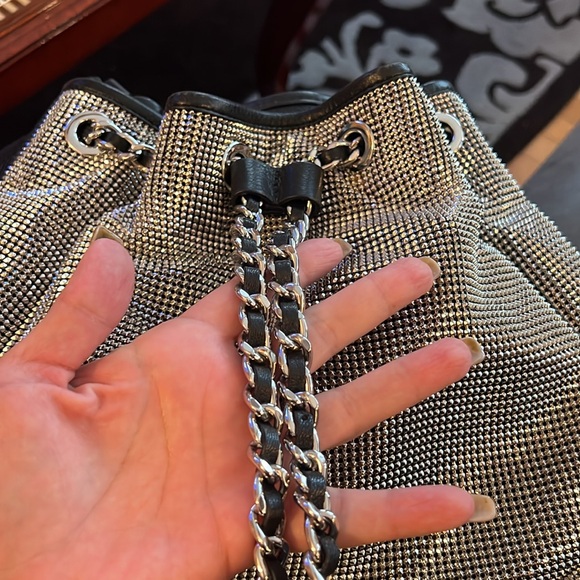 Leather bucket MK bag - Picture 3 of 8